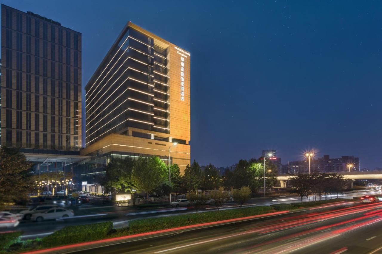 Innside By Melia Zhengzhou Exteriör bild